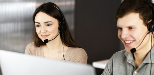 Proporcionar un servicio al cliente óptimo: la importancia del soporte técnico proporcionar-un-servicio-al-cliente-optimo-en-los-casinos-online